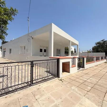 House Kiti, Seaside * Kiti